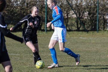 Bild 195 - wBJ Holstein Kiel II - Kieler MTV : Ergebnis: 2:1